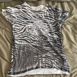 American Fighter Black and White Graphic Tee